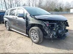 5TDKSKFC9SS184757 2025 TOYOTA SIENNA