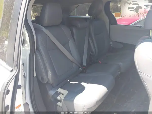 5TDKSKFCXMS005371 2021 TOYOTA SIENNA - Image 8