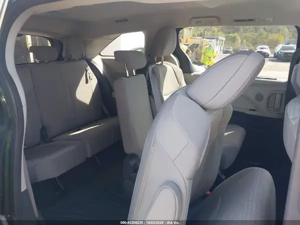 5TDKSKFCXMS023790 2021 TOYOTA SIENNA - Image 8
