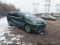 5TDKSKFCXNS052448 2022 TOYOTA SIENNA