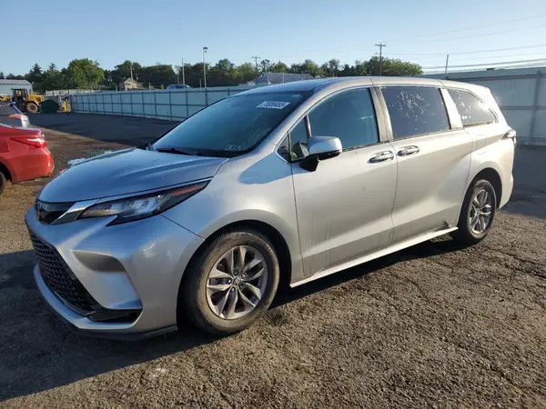 5TDKSKFCXNS062431 2022 TOYOTA SIENNA