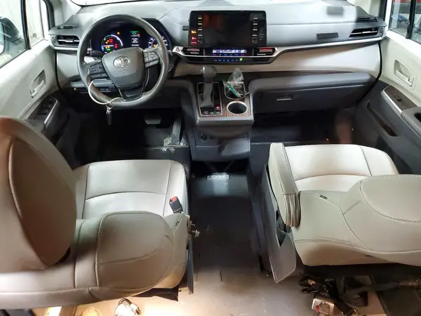 5TDKSKFCXPS086425 2023 TOYOTA SIENNA - Image 8