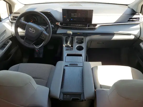 5TDKSKFCXSS159611 2025 TOYOTA SIENNA - Image 8