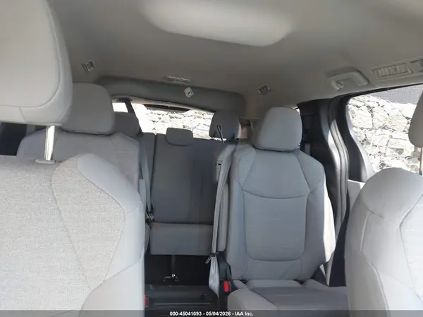 5TDKSKFCXSS210069 2025 TOYOTA SIENNA - Image 8