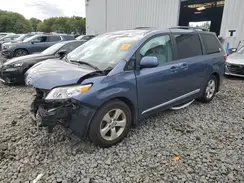 5TDKZ3DC0HS769692 2017 TOYOTA SIENNA
