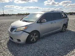 5TDKZ3DC0HS787559 2017 TOYOTA SIENNA