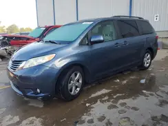5TDKZ3DC0HS799792 2017 TOYOTA SIENNA