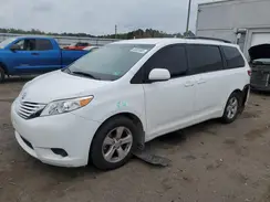 5TDKZ3DC0HS799890 2017 TOYOTA SIENNA