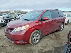 5TDKZ3DC0HS815859 2017 TOYOTA SIENNA