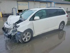 5TDKZ3DC0HS845329 2017 TOYOTA SIENNA