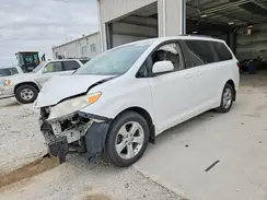5TDKZ3DC0HS848067 2017 TOYOTA SIENNA