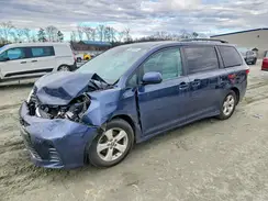 5TDKZ3DC0JS945758 2018 TOYOTA SIENNA