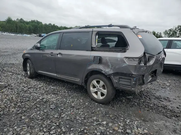 5TDKZ3DC0LS023641 2020 TOYOTA SIENNA - Image 2