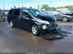 5TDKZ3DC0LS034445 2020 TOYOTA SIENNA