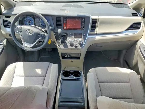 5TDKZ3DC0LS049169 2020 TOYOTA SIENNA - Image 8