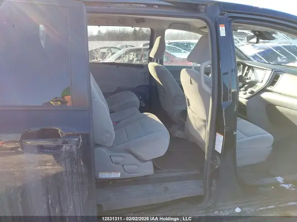 5TDKZ3DC0LS065744 2020 TOYOTA SIENNA - Image 8