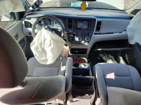 5TDKZ3DC0LS074413 2020 TOYOTA SIENNA - Image 8