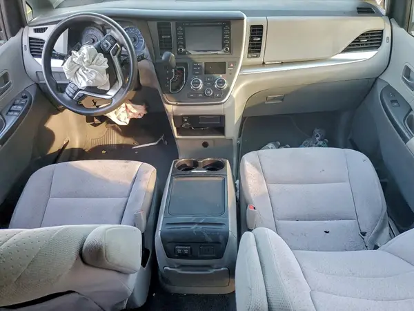 5TDKZ3DC0LS081149 2020 TOYOTA SIENNA - Image 8