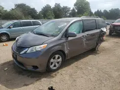 5TDKZ3DC1HS770883 2017 TOYOTA SIENNA