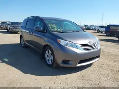 5TDKZ3DC1HS777252 2017 TOYOTA SIENNA