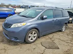5TDKZ3DC1HS792883 2017 TOYOTA SIENNA