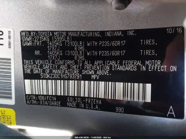 5TDKZ3DC1HS793791 2017 TOYOTA SIENNA - Image 8
