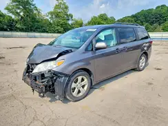 5TDKZ3DC1HS798196 2017 TOYOTA SIENNA