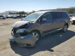 5TDKZ3DC1HS820732 2017 TOYOTA SIENNA