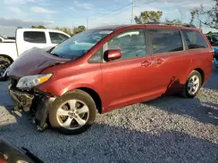 5TDKZ3DC1HS865637 2017 TOYOTA SIENNA