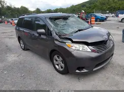 5TDKZ3DC1HS877254 2017 TOYOTA SIENNA