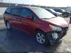 5TDKZ3DC1HS878503 2017 TOYOTA SIENNA