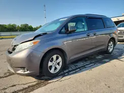5TDKZ3DC1HS884043 2017 TOYOTA SIENNA