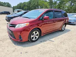5TDKZ3DC1JS903051 2018 TOYOTA SIENNA