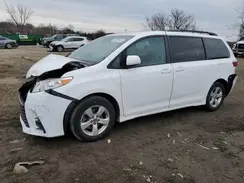 5TDKZ3DC1JS904717 2018 TOYOTA SIENNA