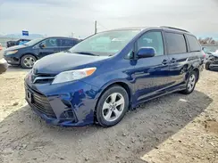 5TDKZ3DC1JS908668 2018 TOYOTA SIENNA