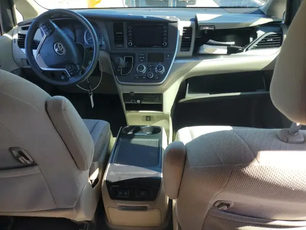 5TDKZ3DC1LS026886 2020 TOYOTA SIENNA - Image 8