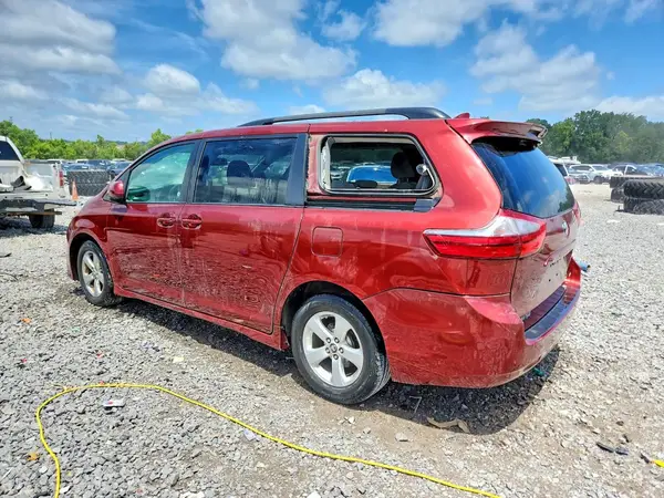 5TDKZ3DC1LS033658 2020 TOYOTA SIENNA - Image 2