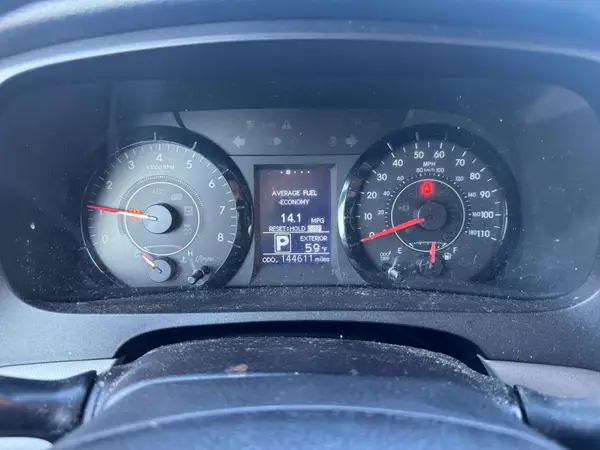 5TDKZ3DC2HS802644 2017 TOYOTA SIENNA - Image 8