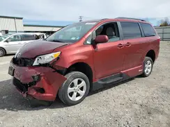 5TDKZ3DC2HS814633 2017 TOYOTA SIENNA