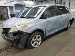 5TDKZ3DC2HS819783 2017 TOYOTA SIENNA