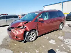 5TDKZ3DC2HS822859 2017 TOYOTA SIENNA