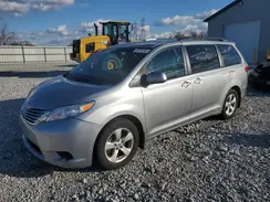 5TDKZ3DC2HS833487 2017 TOYOTA SIENNA