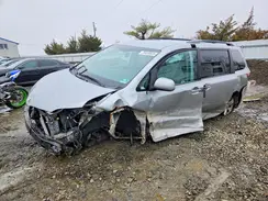 5TDKZ3DC2HS833862 2017 TOYOTA SIENNA
