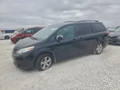 5TDKZ3DC2HS834090 2017 TOYOTA SIENNA