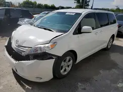 5TDKZ3DC2HS839208 2017 TOYOTA SIENNA