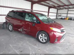 5TDKZ3DC2JS909912 2018 TOYOTA SIENNA