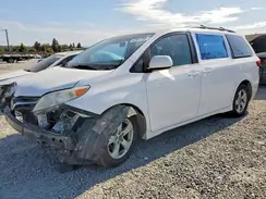 5TDKZ3DC2JS929349 2018 TOYOTA SIENNA