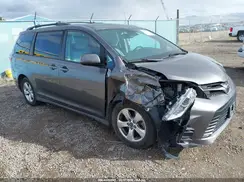 5TDKZ3DC2KS020870 2019 TOYOTA SIENNA