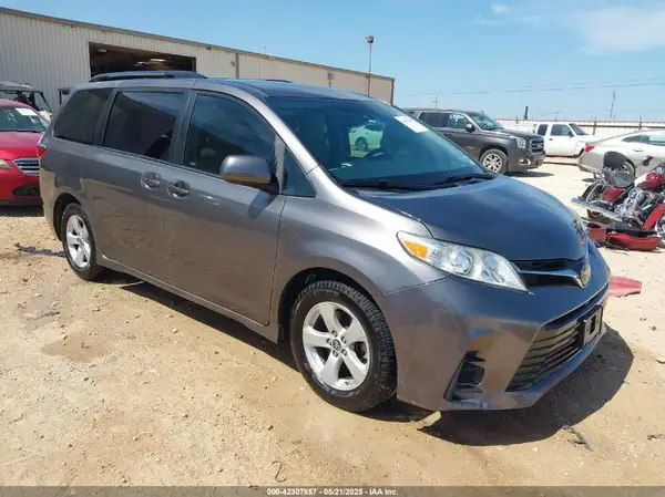 5TDKZ3DC2LS036312 2020 TOYOTA SIENNA - Image 1