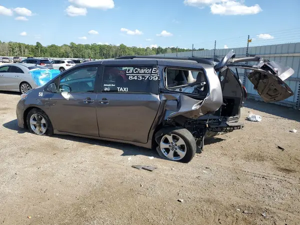 5TDKZ3DC2LS036892 2020 TOYOTA SIENNA - Image 2